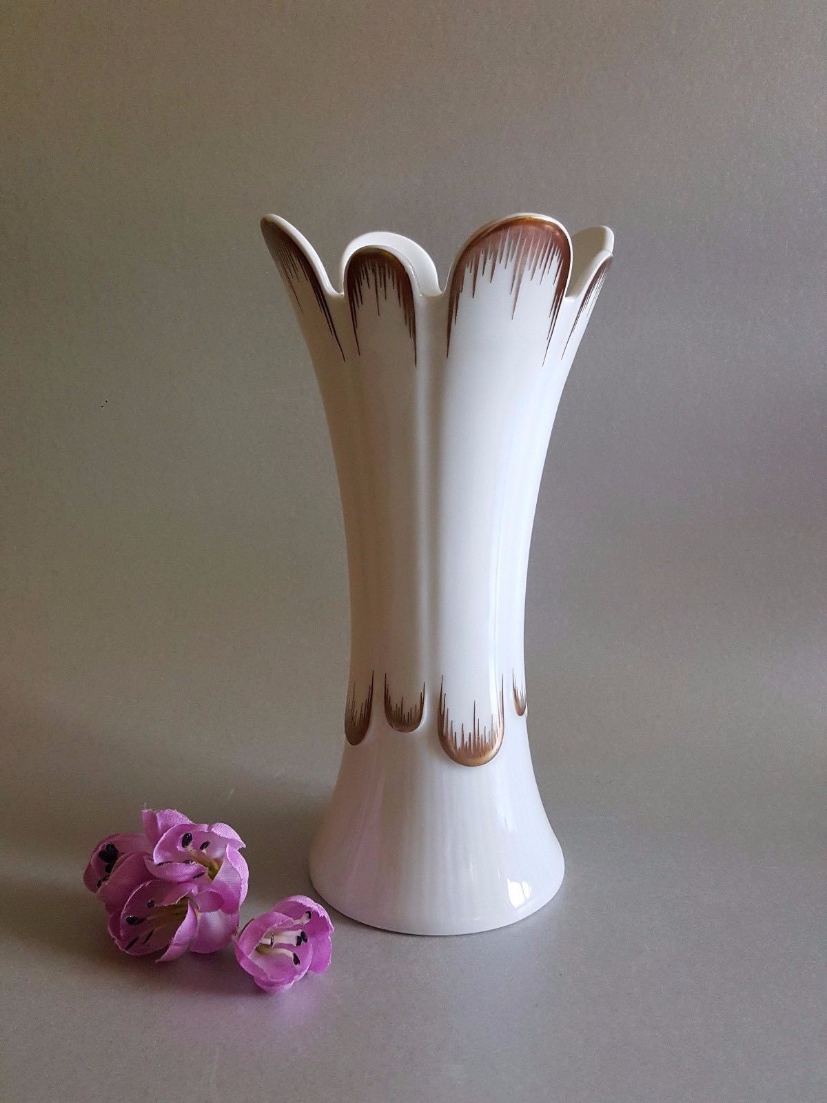 Eschenbach Porzellan Vase weiß mit Golddekor |Nice Deko