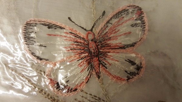 Bistrogardine Organza Stickerei Schmetterling